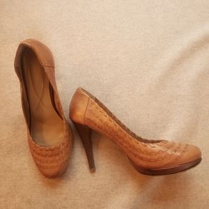Tan plaid stilettos 9.5